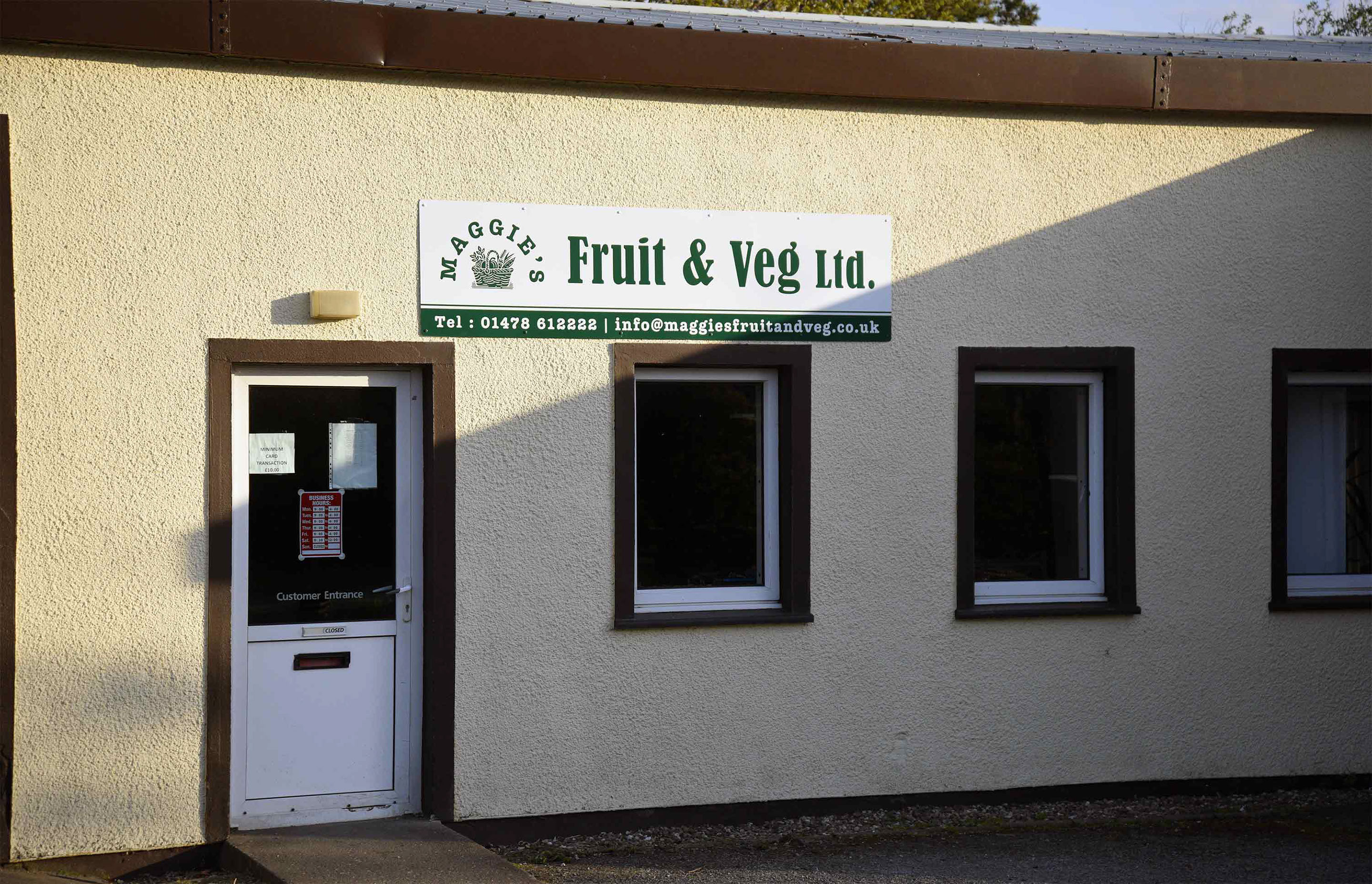 Thistle Dubh Dandy is a self catering accommodation in Portree with open plan design