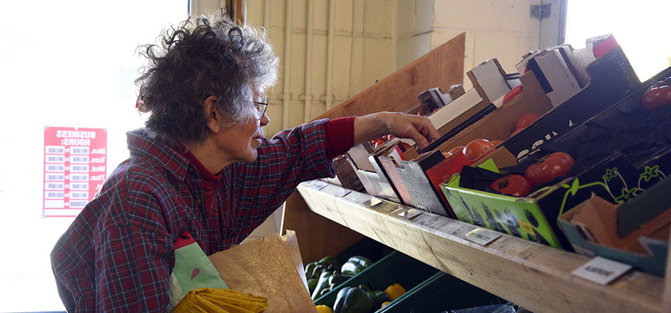 Visit our Shop in Portree Maggie's Fruit and Veg and purchase fresh fruit and vegetables