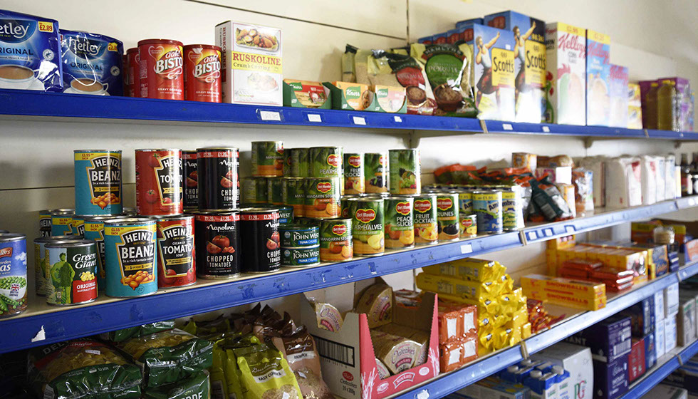 Purchase groceries including dry goods at Maggies Fruit and Veg in Portree on the Isle of Skye